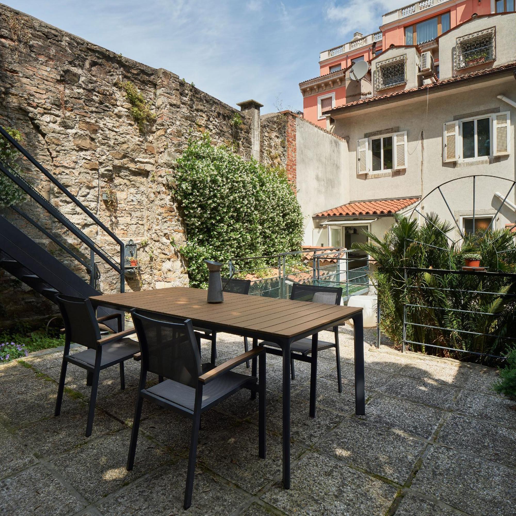 트리에스테 Giardino Segreto, In Centro 아파트 외부 사진